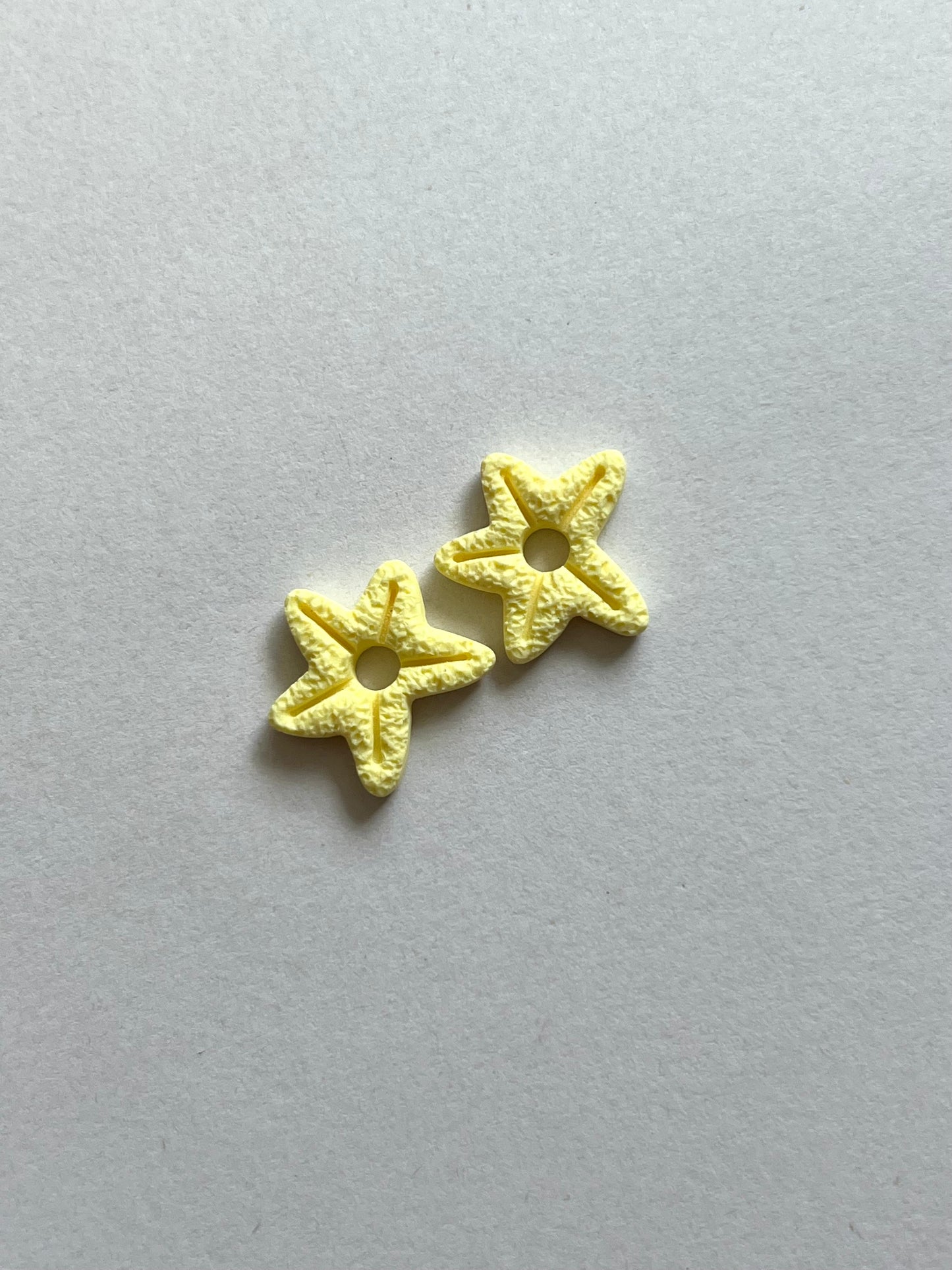 Aritos Estrellas Amarillos Pastel