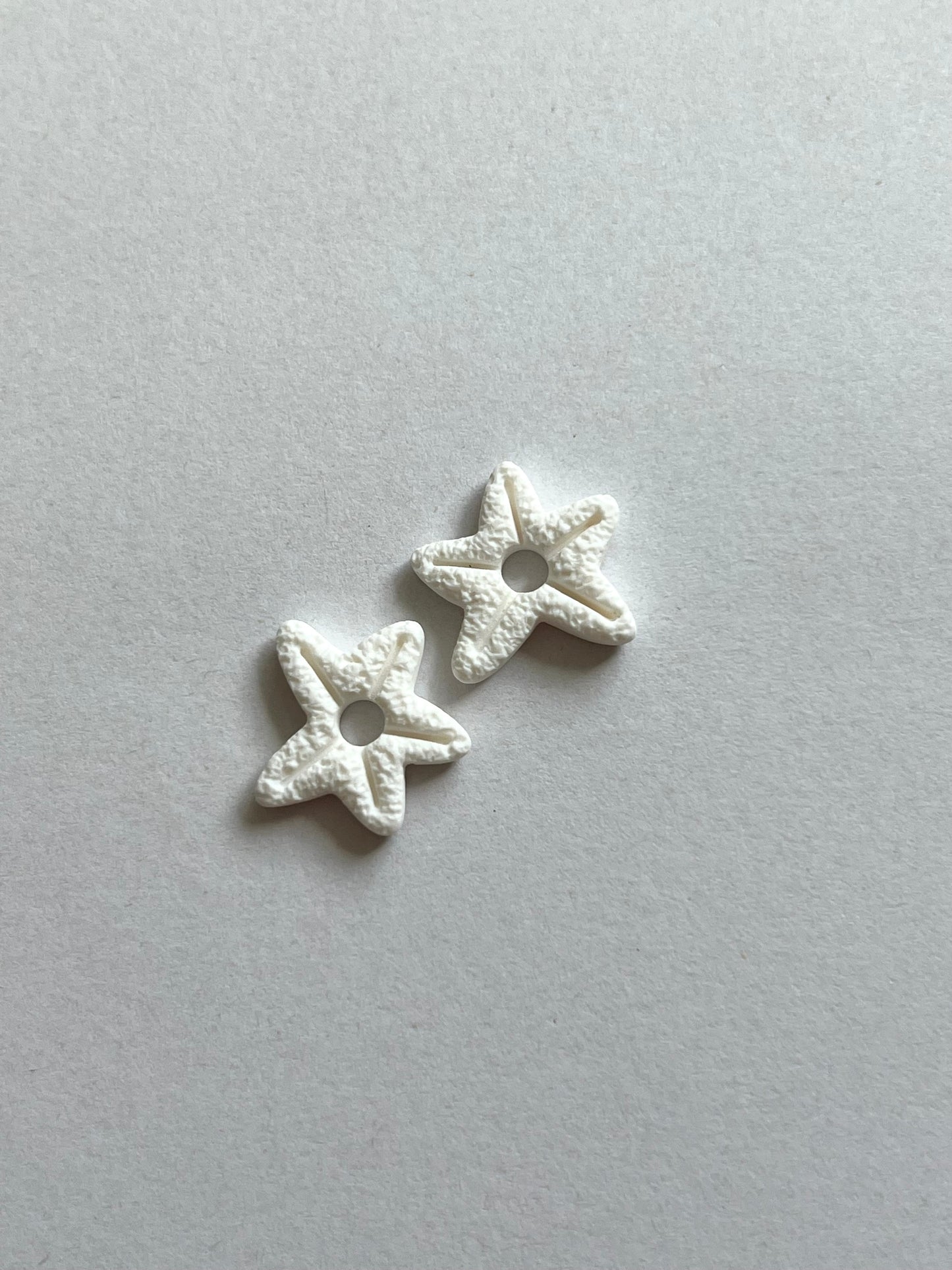 Aritos Estrellas Blancos