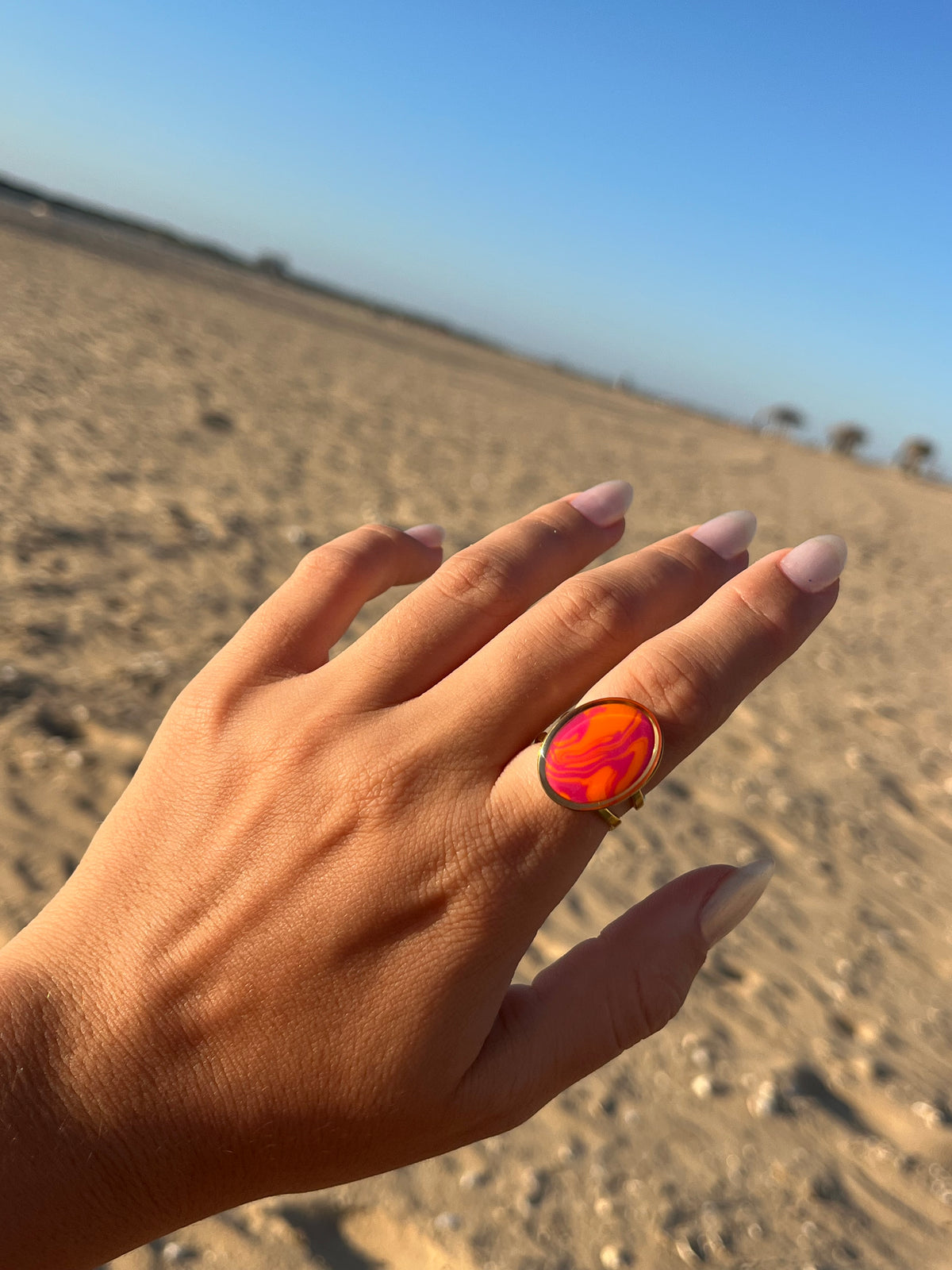 Anillo Syra Dorado Marmolado Rosa y Naranja