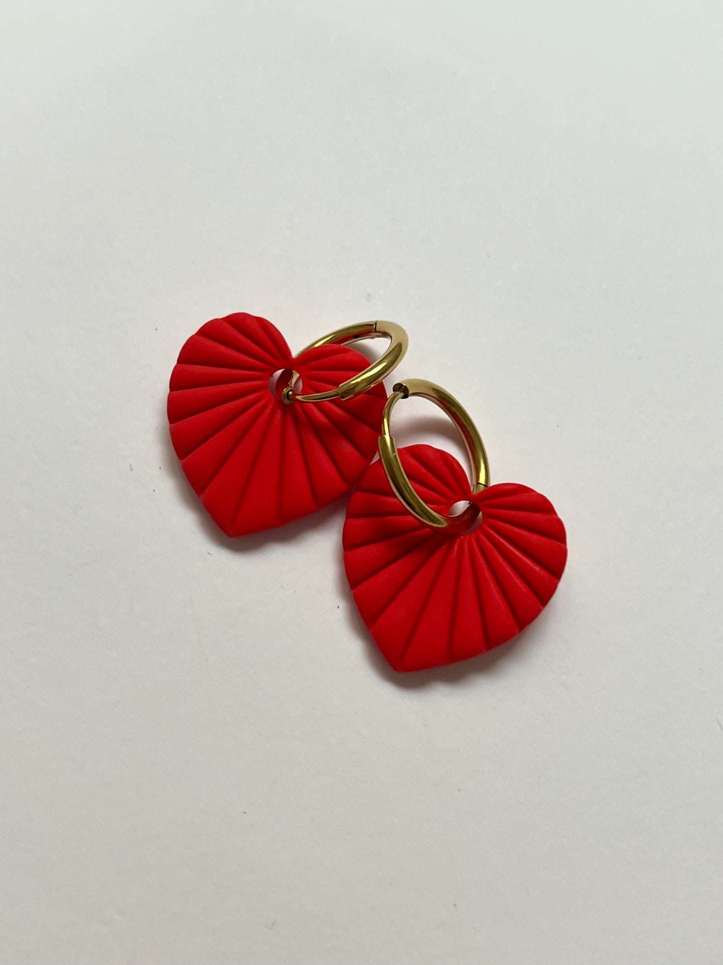 Aritos Corazonado Rojo