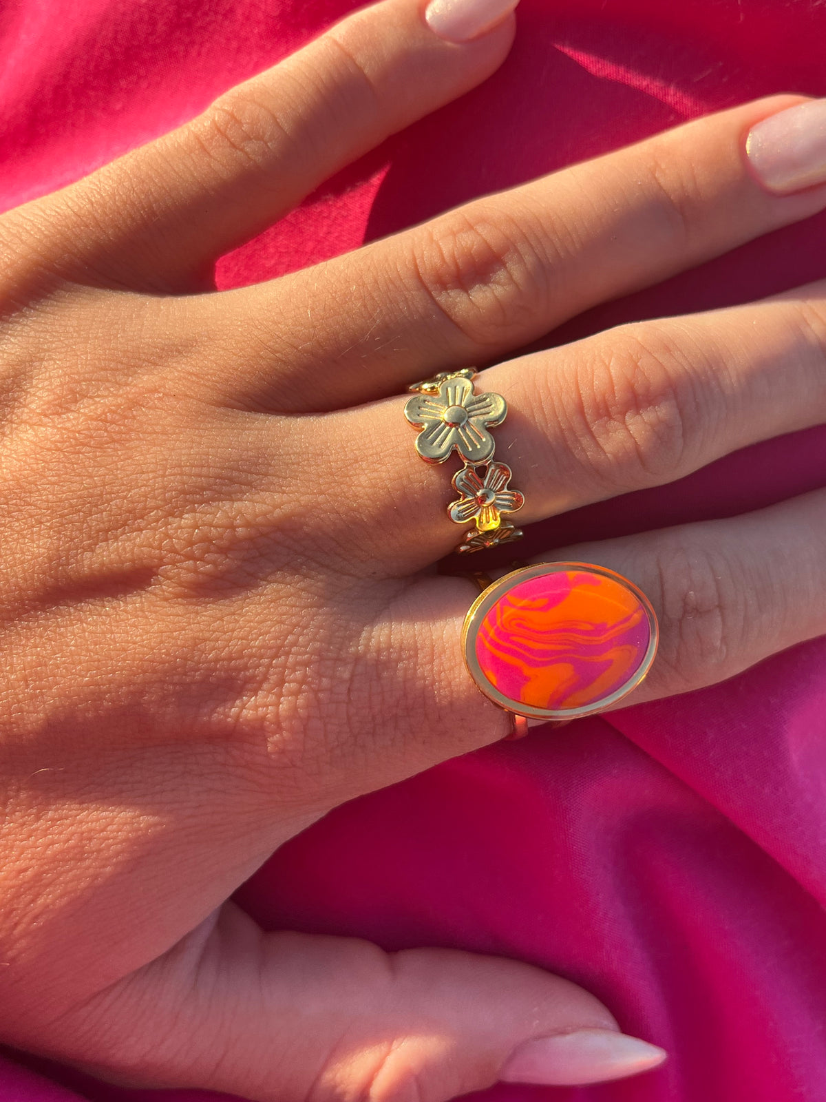 Anillo Syra Dorado Marmolado Rosa y Naranja