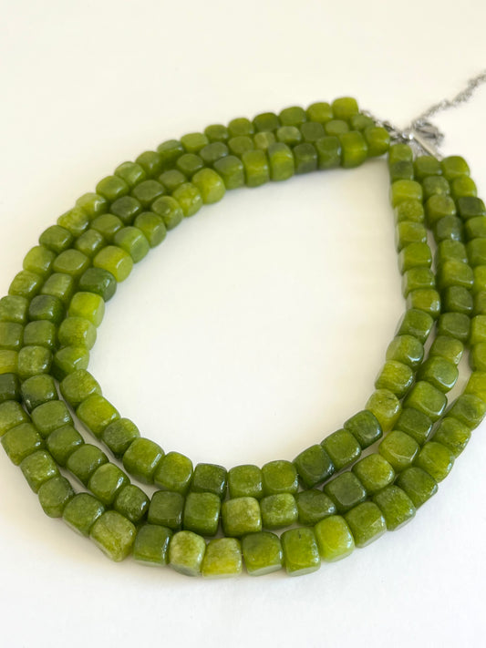 Collar Triple Verde