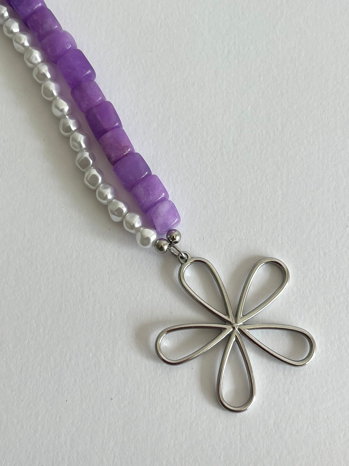 Collar Libia Lila