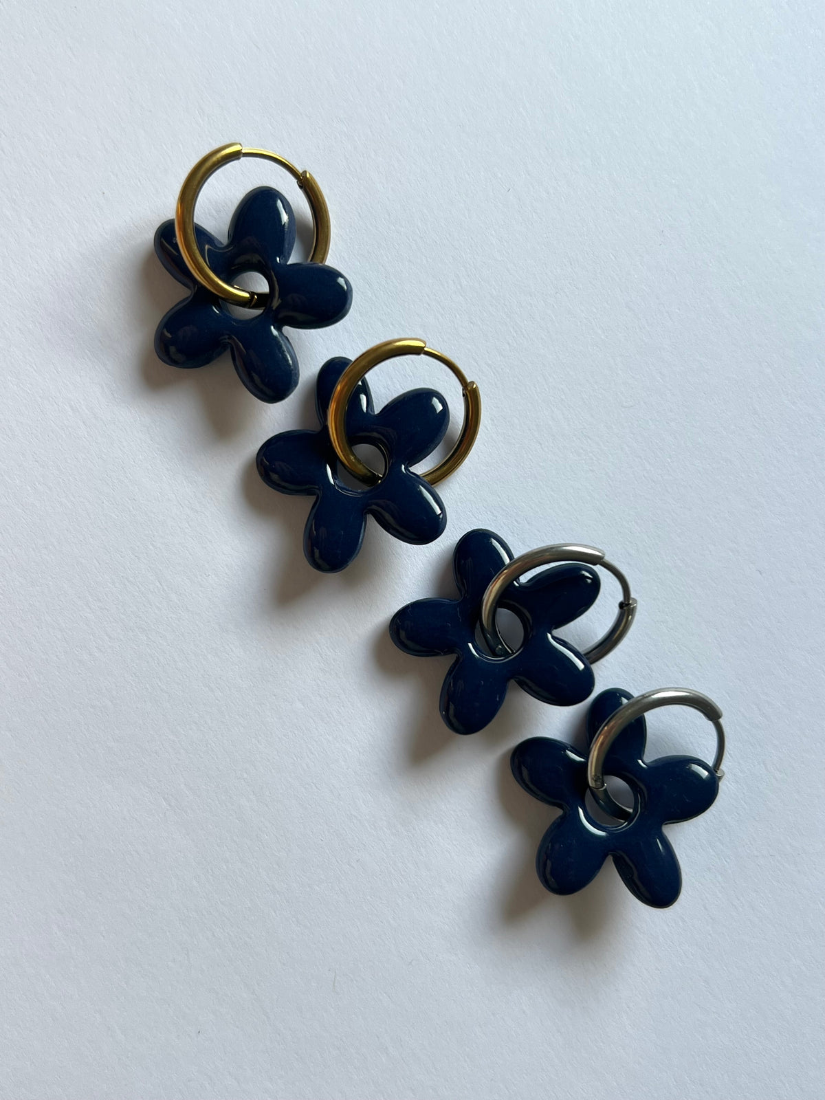 Aritos Flor Azul Marino