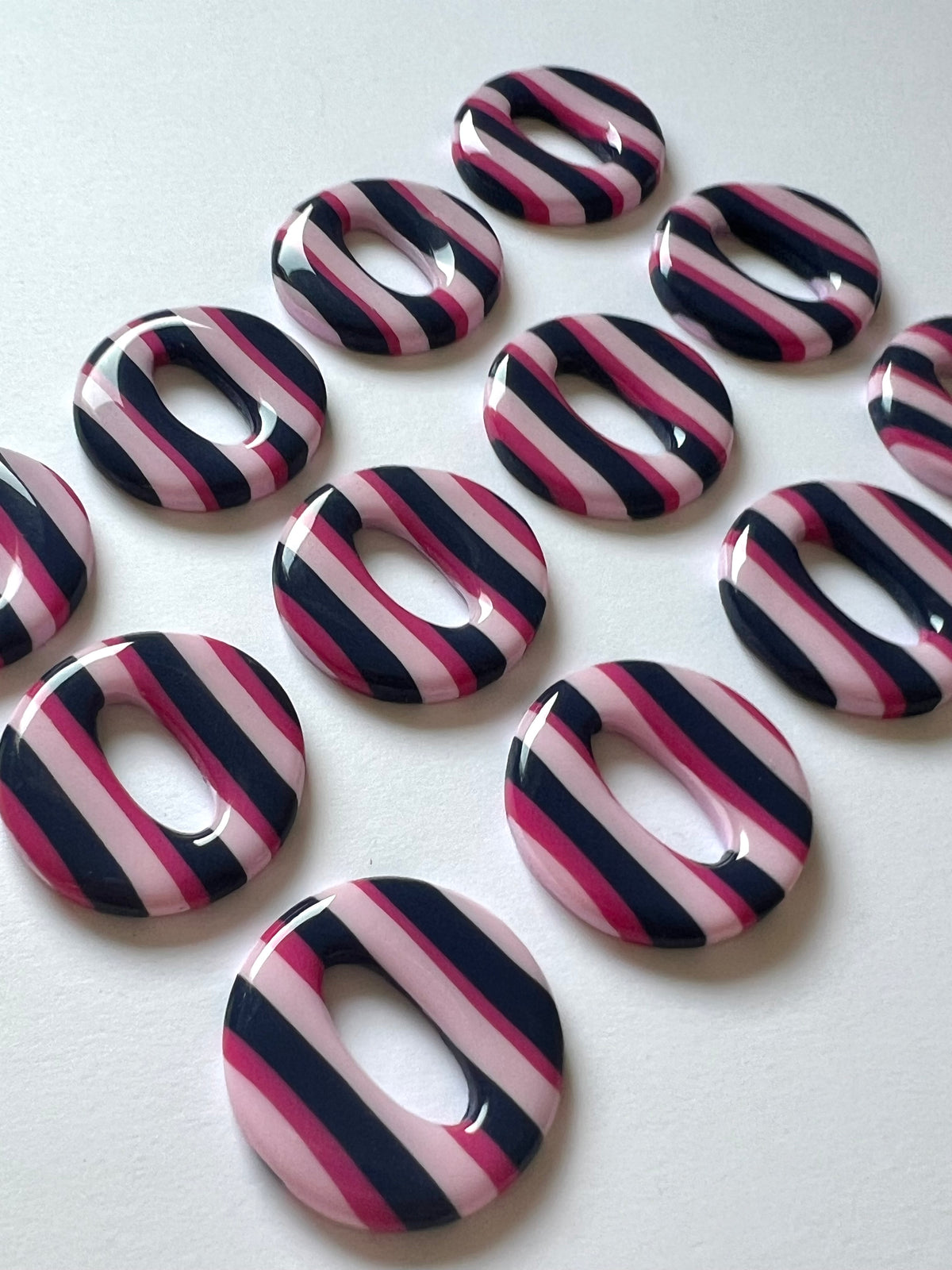Aritos Stripes Rosa y Azul
