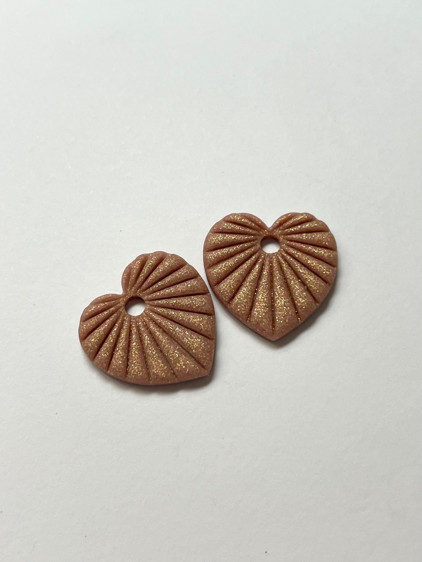 Aritos Corazonados Glitter