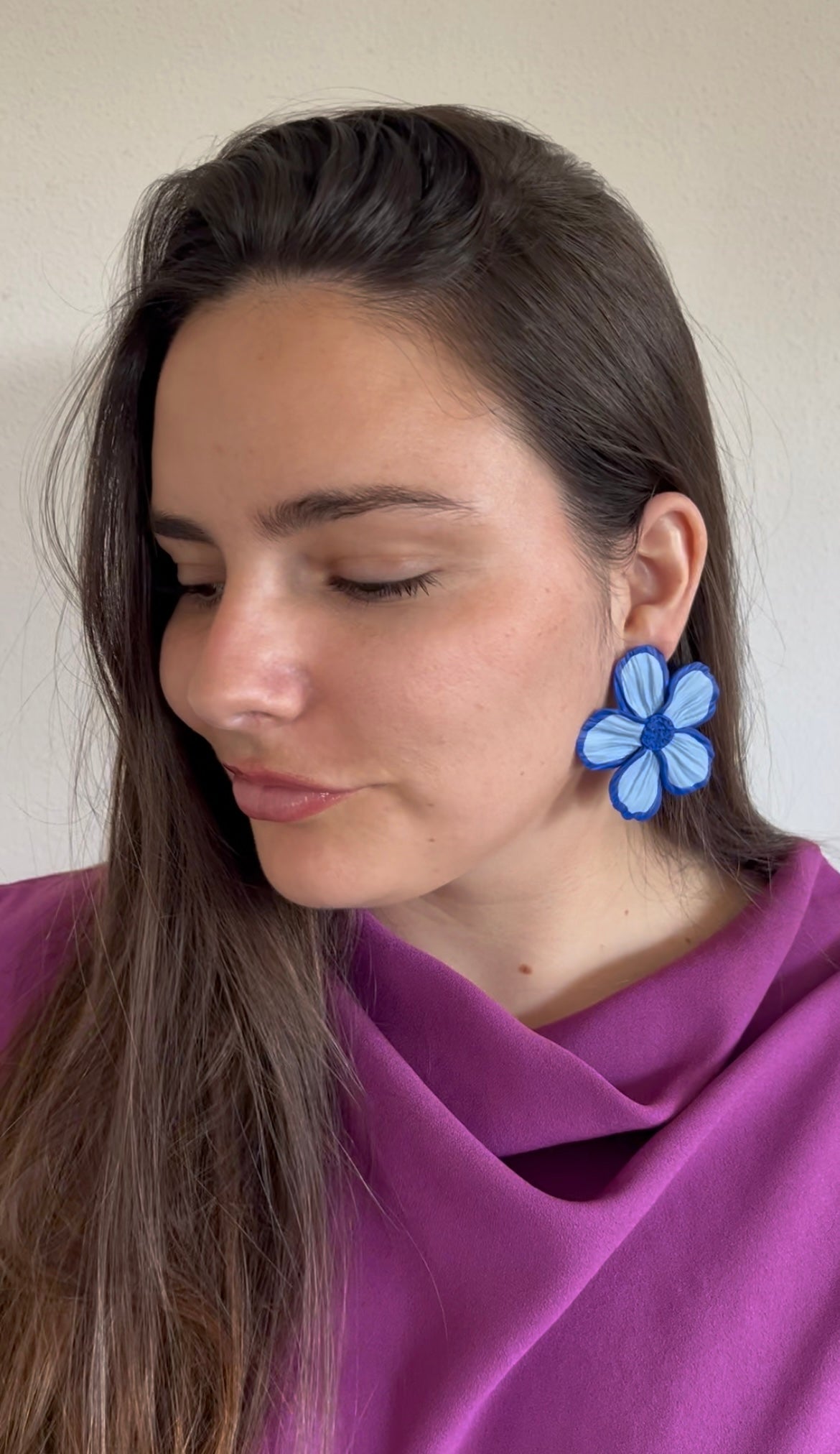Lisa Azul Eléctrico y Celeste