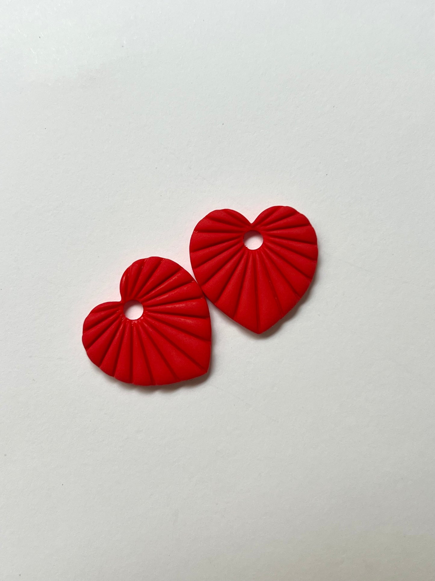 Aritos Corazonado Rojo