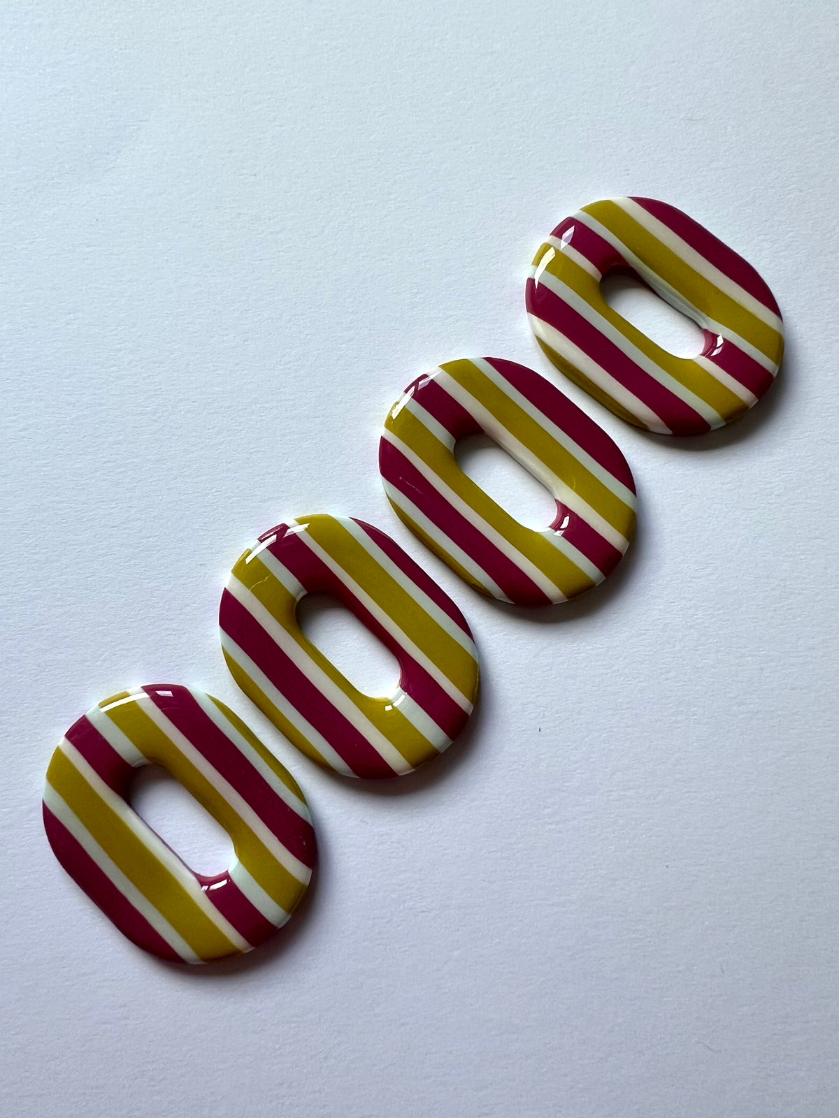 Stud Stripes Burdeos y Verde