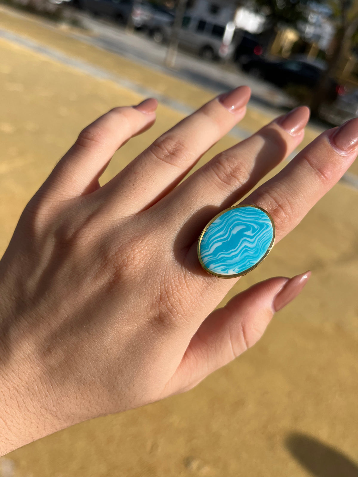 Anillo Maxi Syra Dorado Marmolado Turquesa