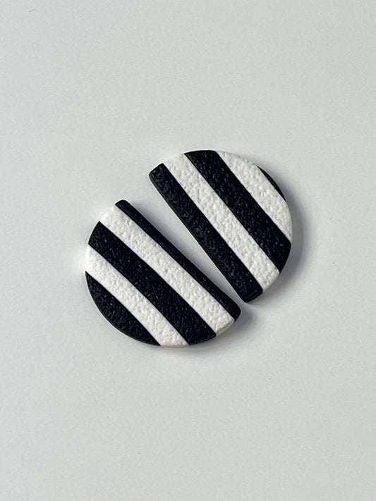 Moonie Blanco y Negro