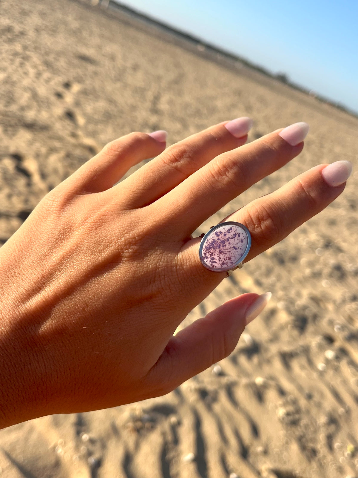 Anillo Syra Plateado Blanco y Rosa Metalizado